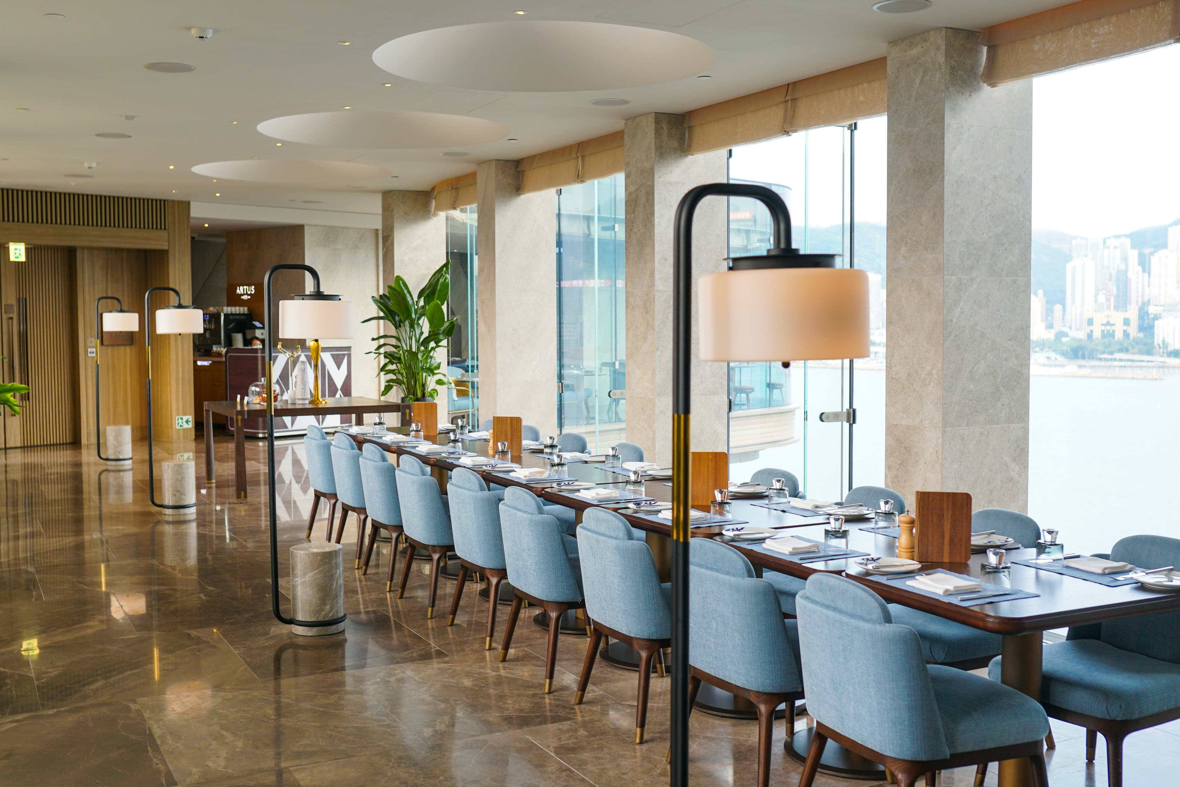 L'Étoile Fine Dining Restaurant at Bluelight Hotel